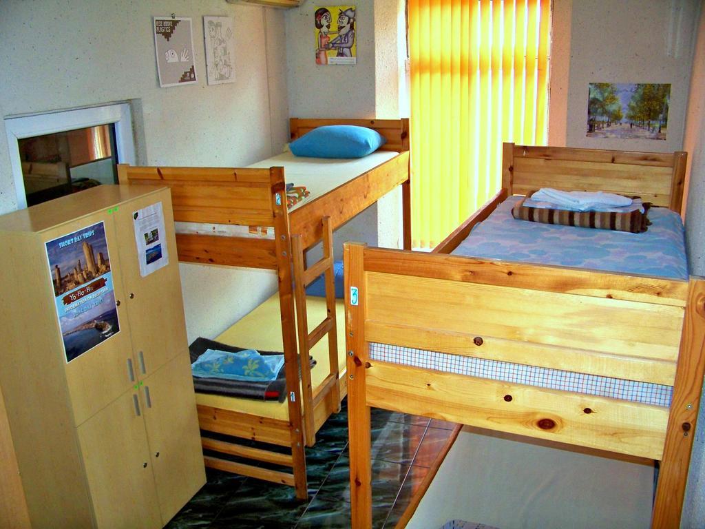 Yo Ho Hostel Варна Экстерьер фото