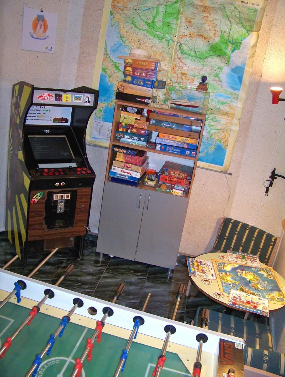 Yo Ho Hostel Варна Экстерьер фото